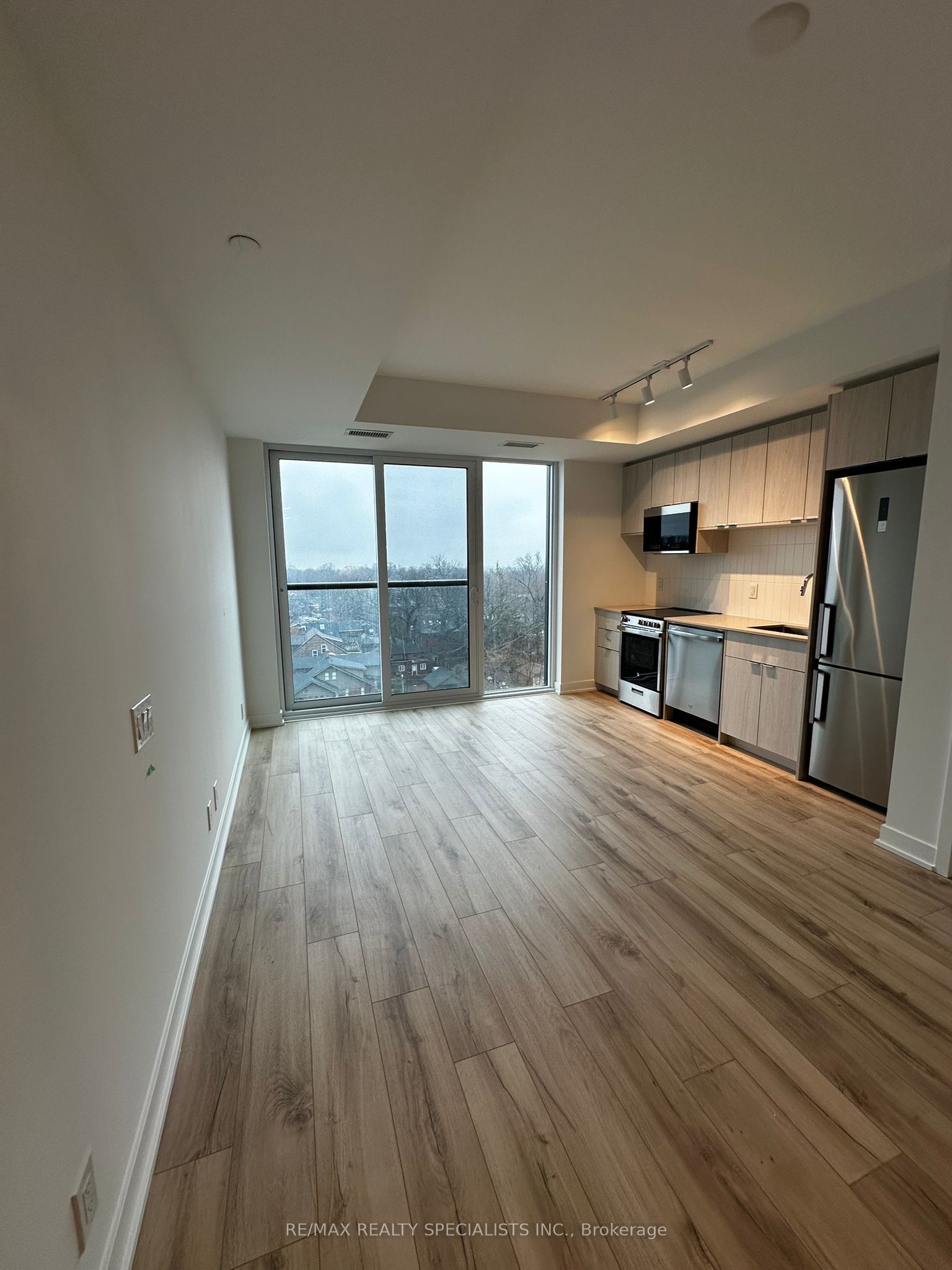 1007-1660 Bloor Street W, Toronto, ON, M6P 0C6