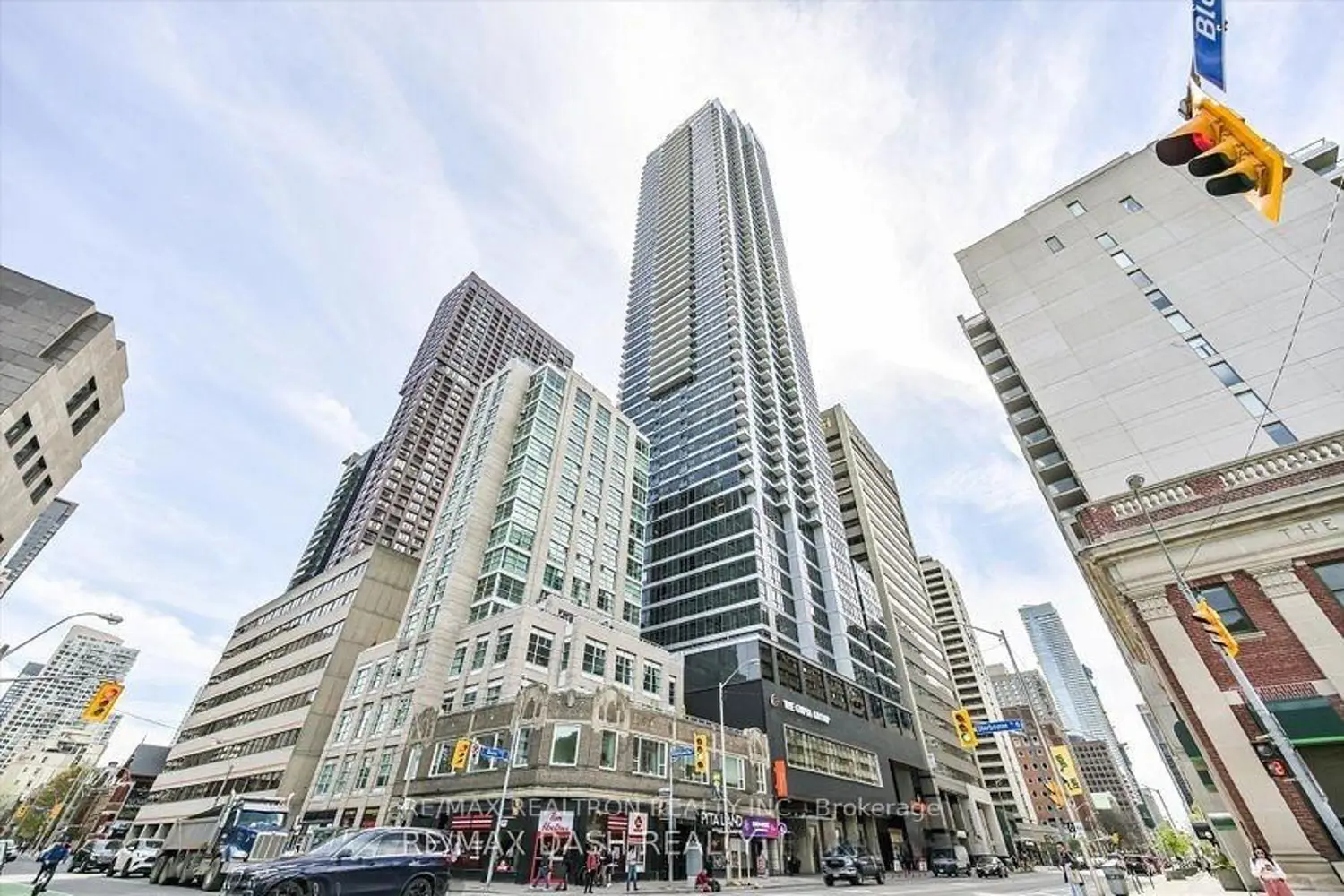 395 Bloor Street 1805