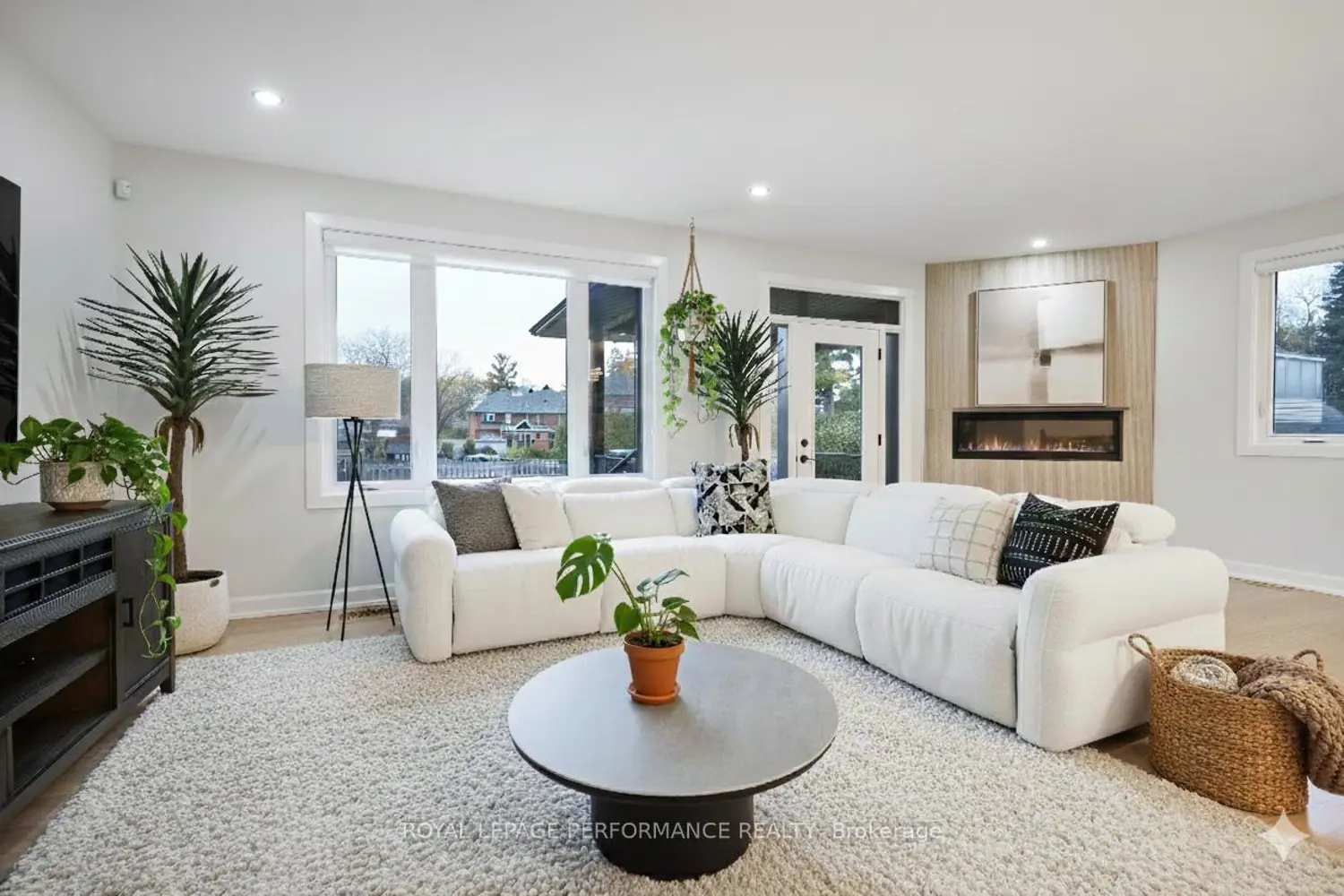 Additional image 5 of 1709 Fisher Ave Avenue