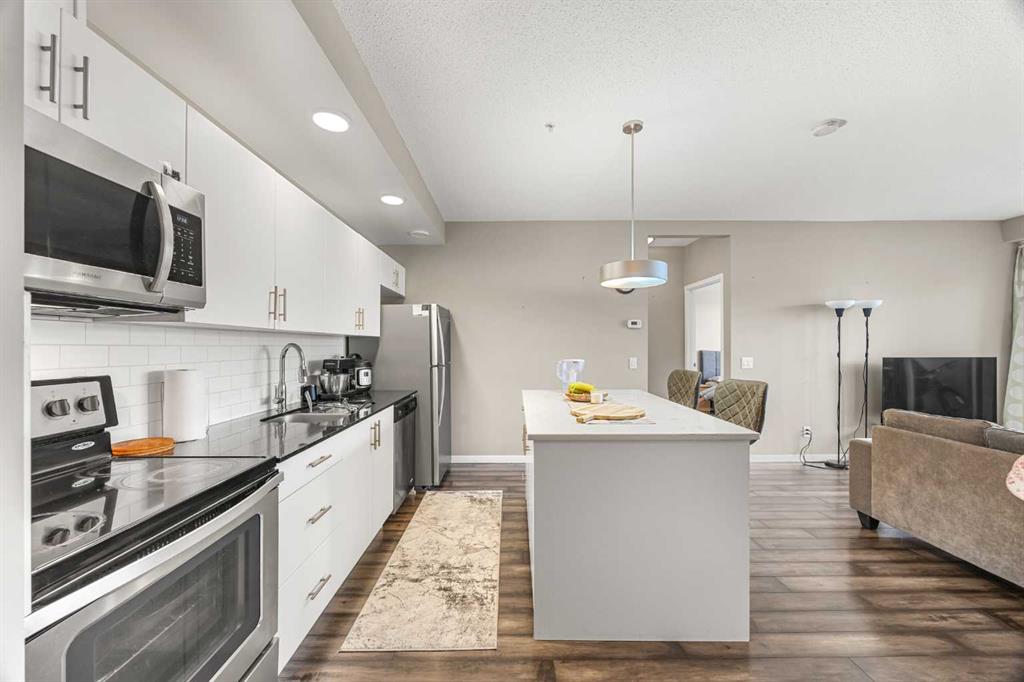 Additional image 6 of 208-4818 Varsity Drive NW, Calgary, AB, T3A 1A3