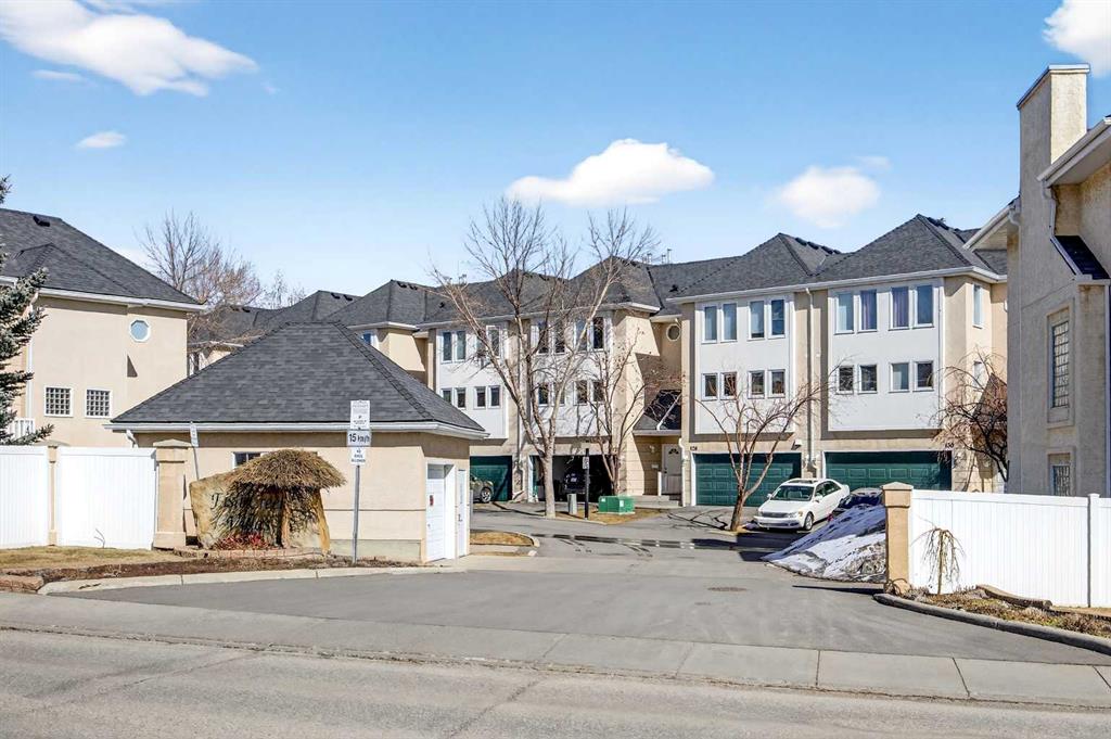 Additional image 3 of 94 Candle Terrace SW, Calgary, AB, T2W 6G7