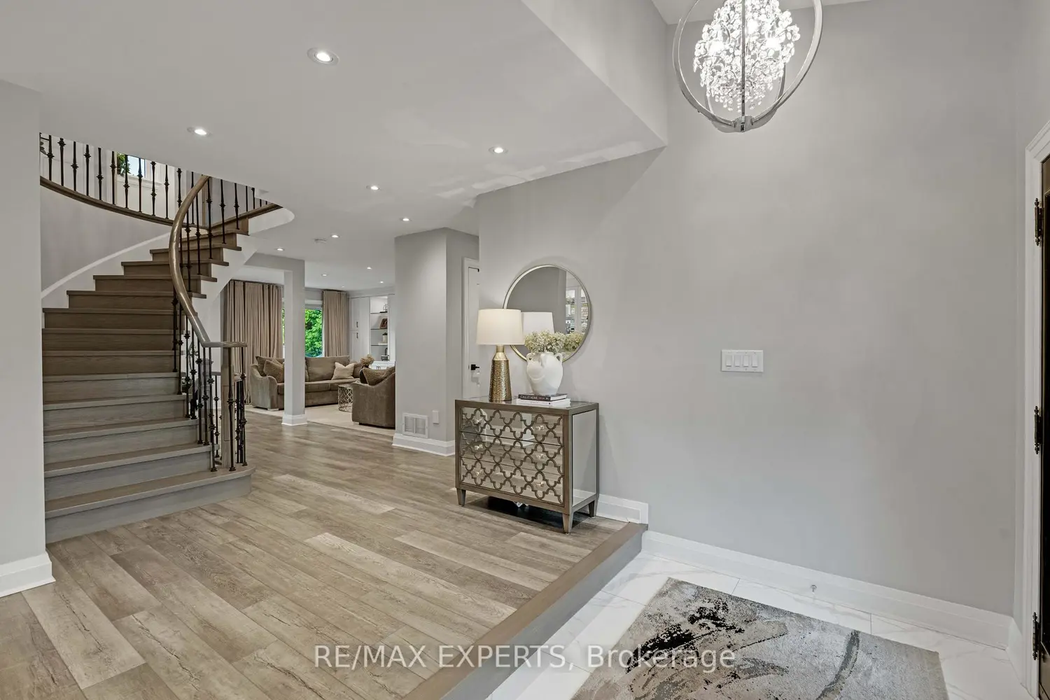66 Sylvan Crescent photo 4