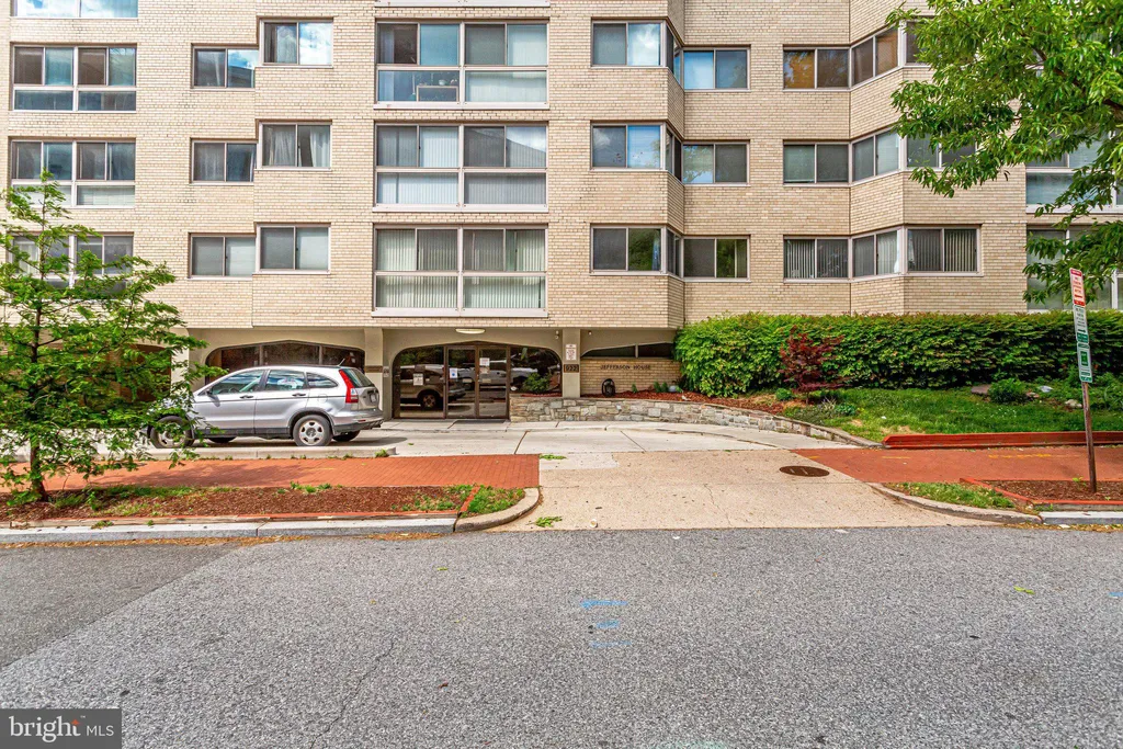 Additional image 4 of 922 24th Street NW Unit 301, Washington, DC 20037