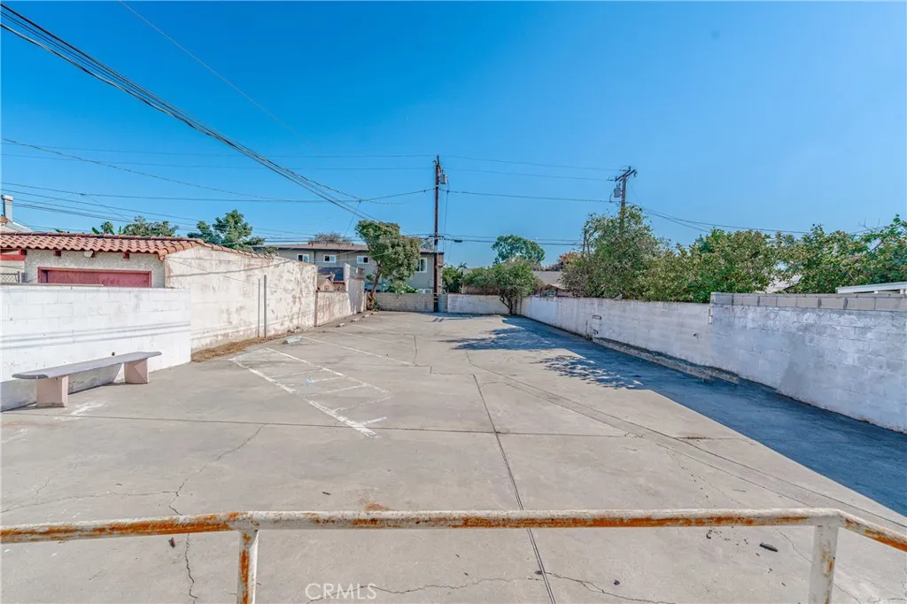 Additional image 92 of 8464 California Avenue, South Gate, CA 90280