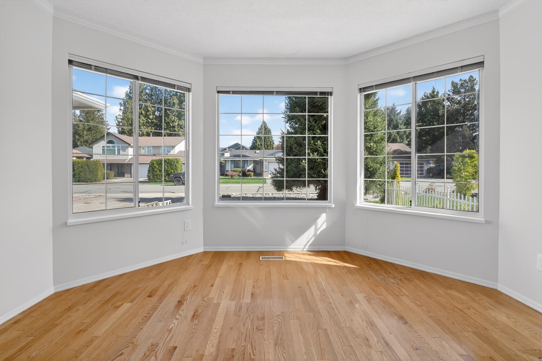 Additional image 3 of 12309 193rd Street, Pitt Meadows, BC, V3Y 2K2