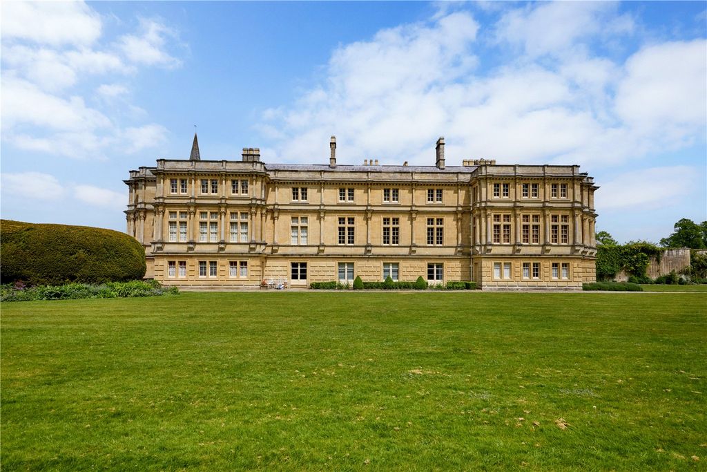 Primary image of 3 bed flat for saleSherborne House, Sherborne, Cheltenham, Glos GL54