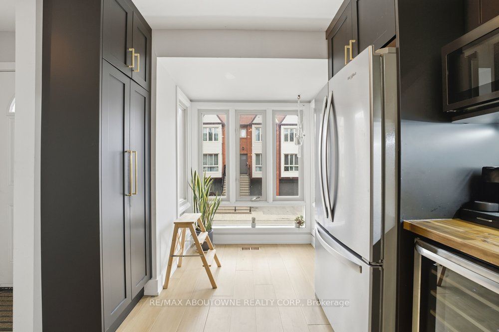 Additional image 4 of 636-895 Maple Avenue, Burlington, ON, L7S 2H7