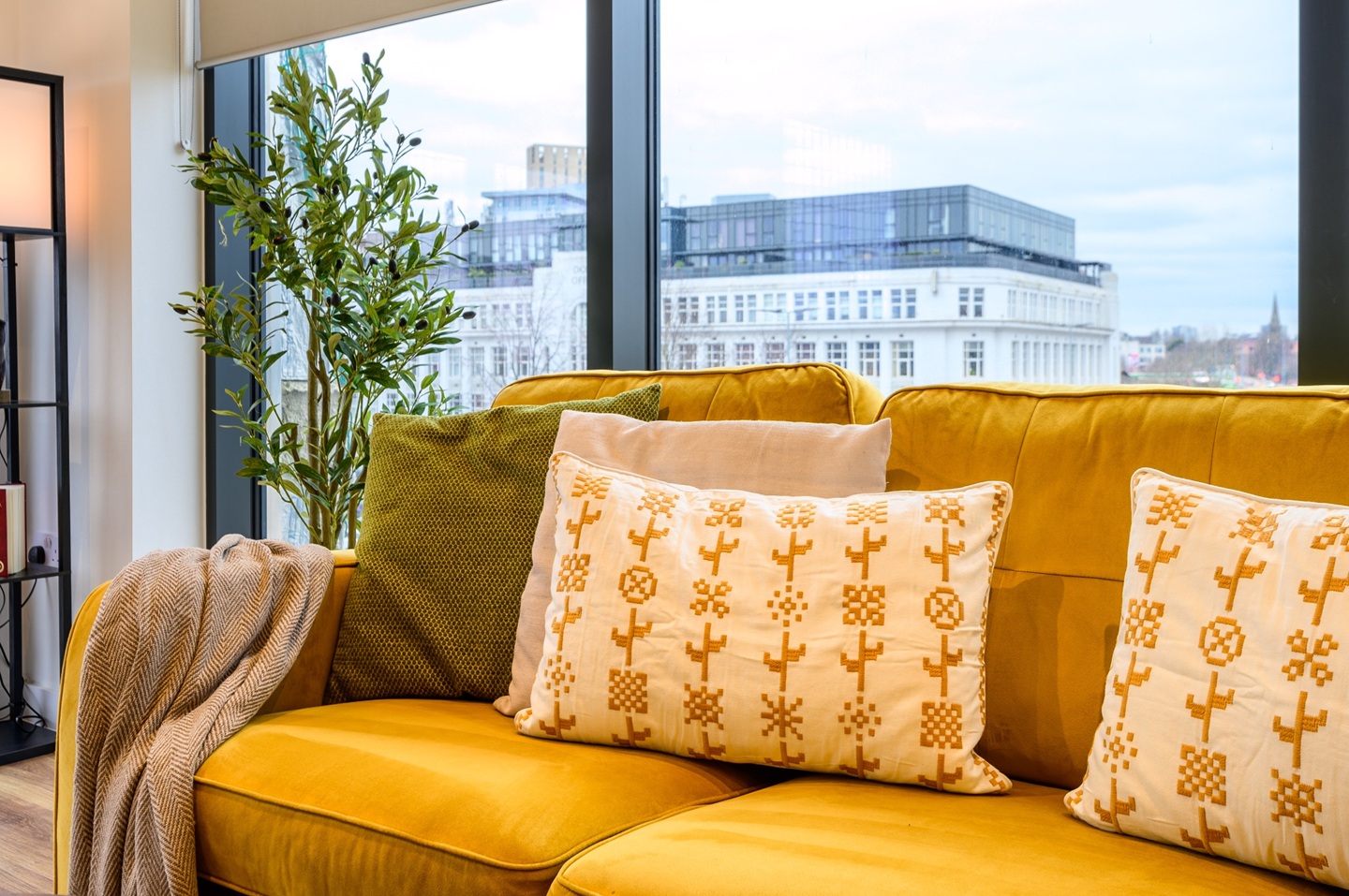 Additional image 15 of 2 Bed Flat, Trafford Road, M5, N1 7GU