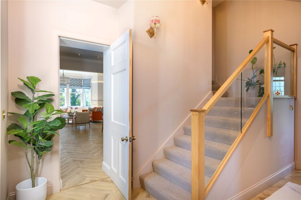 Additional image 13 of 6 bed detached house for saleGarvock Hill, Dunfermline, Fife KY12