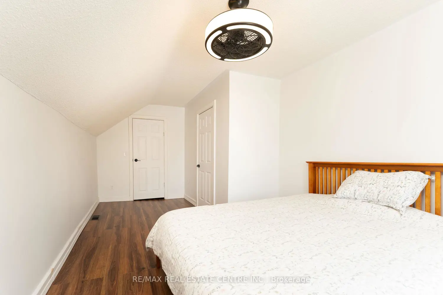 Additional image 12 of 125 James Street