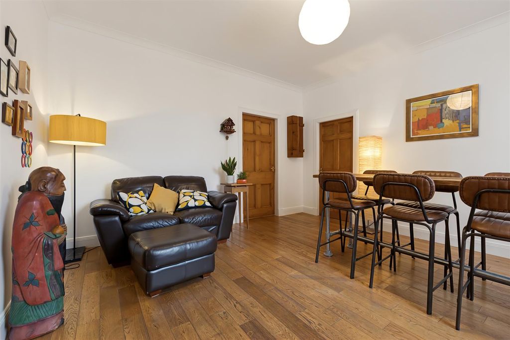 Additional image 7 of 3 bed flat for saleFlat 1, 32 King Street, Perth PH2