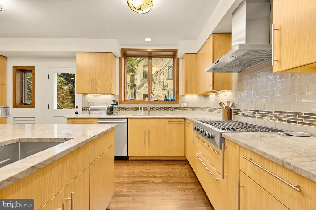 Additional image 24 of 3111 Chain Bridge Road NW, Washington, DC 20016