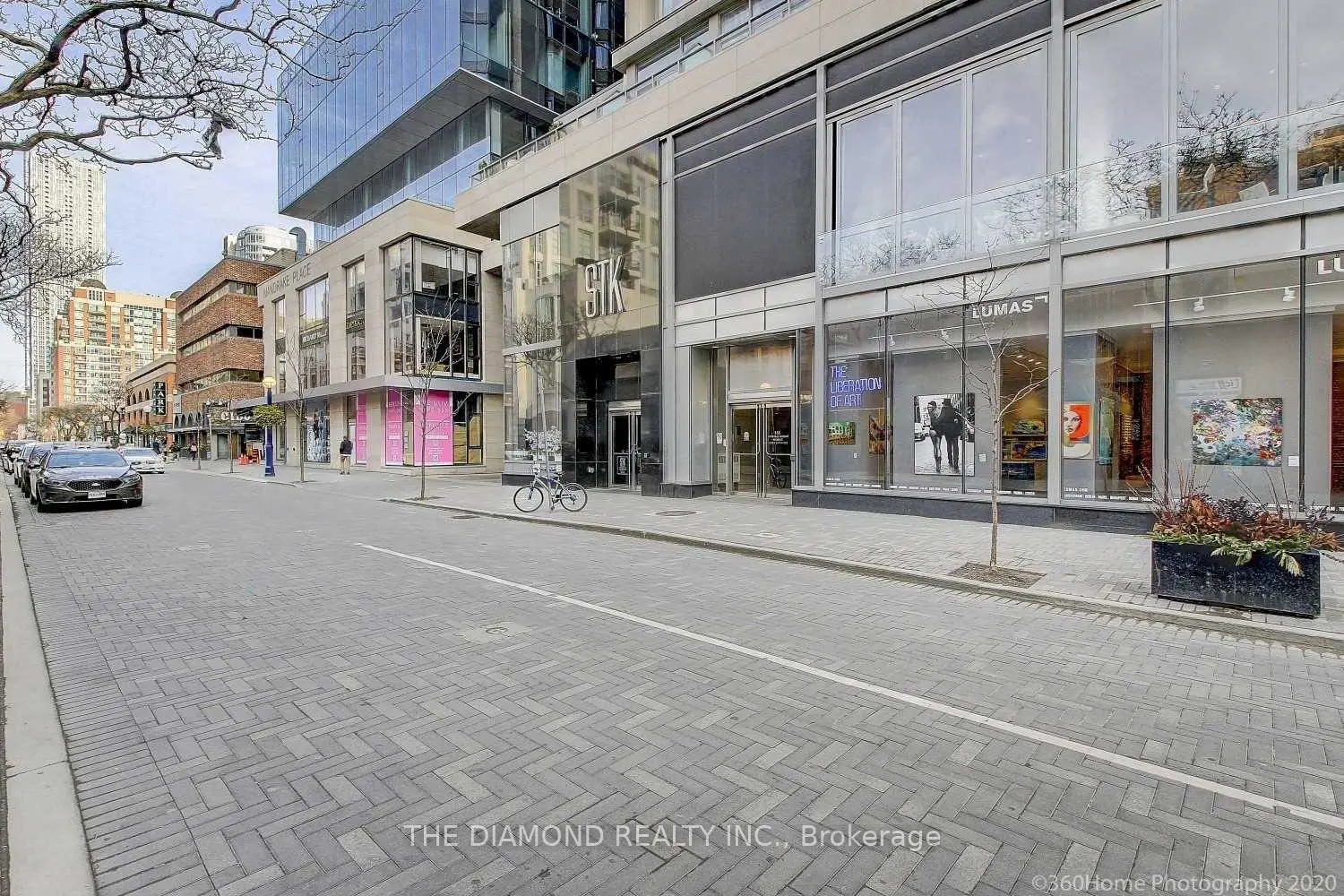 Additional image 19 of 155 Yorkville Avenue 2104