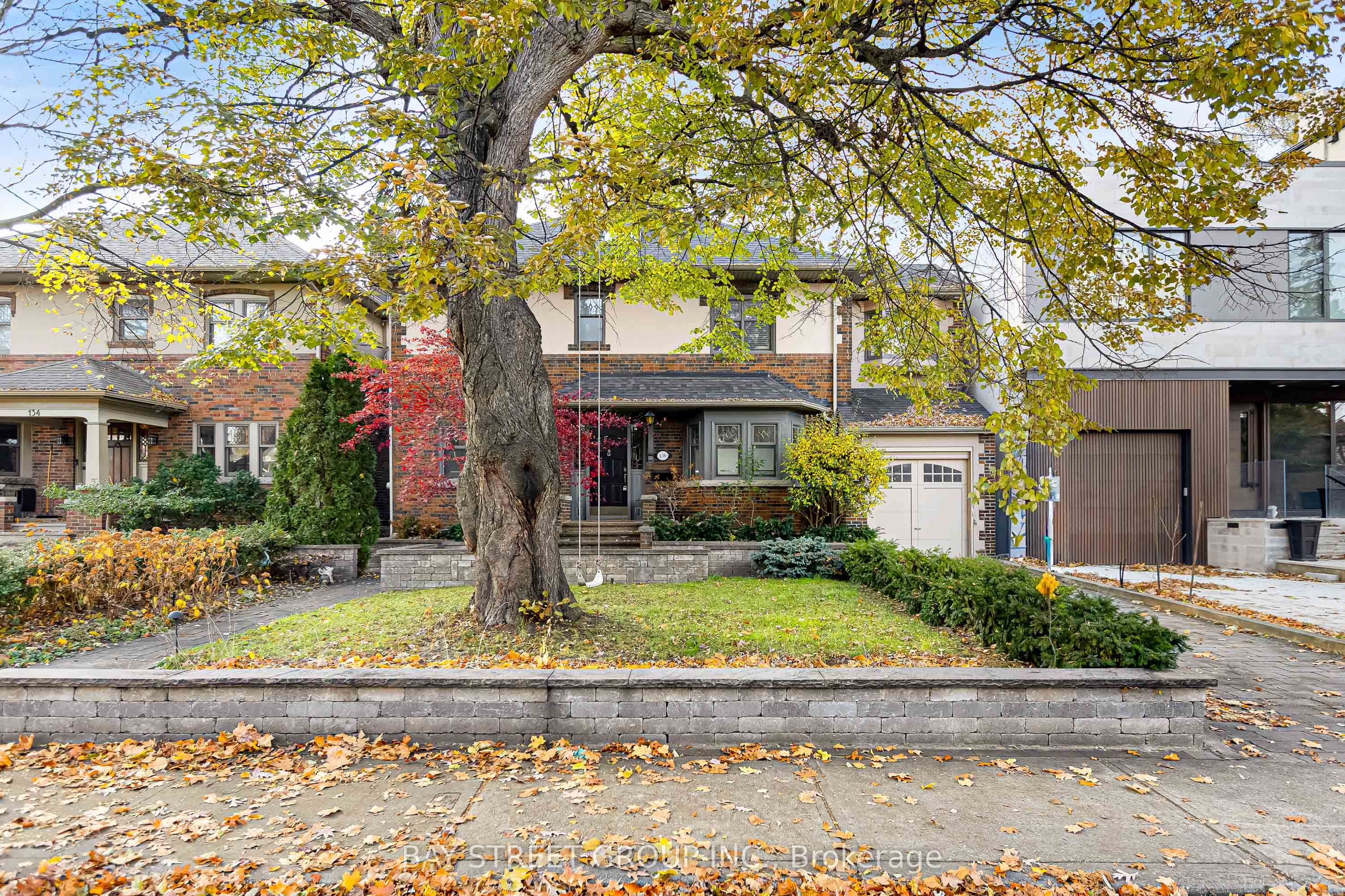 136 Humbercrest Boulevard, Toronto, ON, M6S 4L3