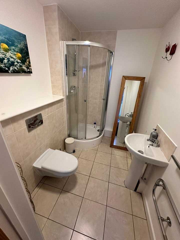 Additional image 8 of 2 Bed Flat, Delta Point, M3, N1 7GU