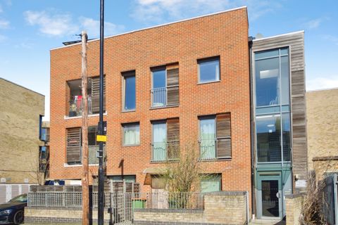 Katherine Road, London E6