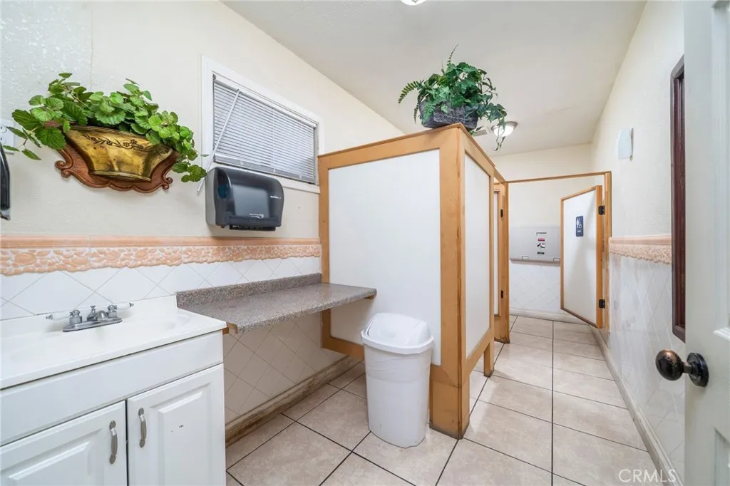 Additional image 28 of 25014 5th Street, San Bernardino, CA 92410