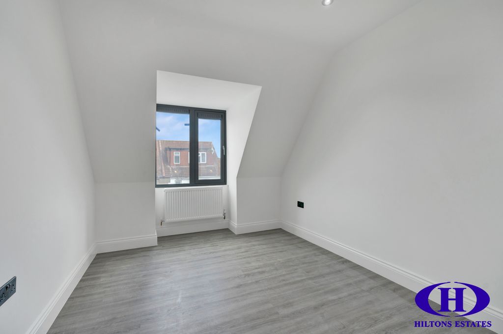 Additional image 19 of Land for saleEndsleigh Road, Southall UB2