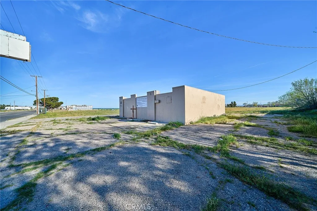 Additional image 27 of 11833 Bartlett Ave, Adelanto, CA 92301