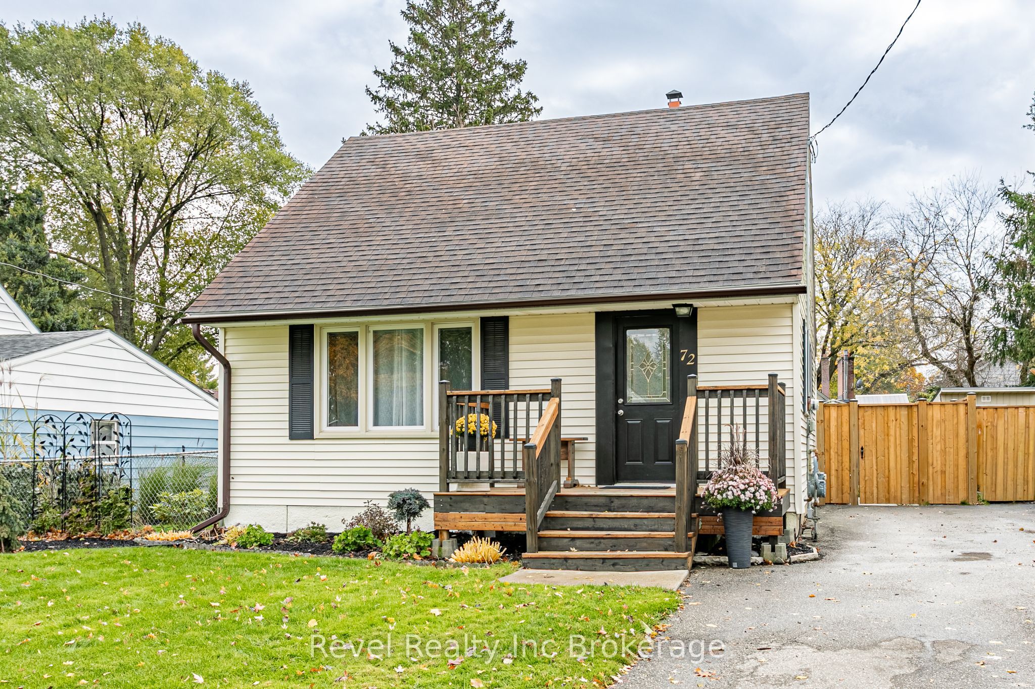 72 Bayswater Street, Woodstock, ON, N4S 5K3