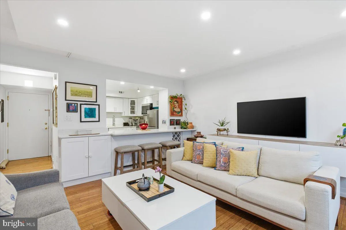 Additional image 18 of 2141 Wisconsin Avenue NW Unit 202, Washington, DC 20007