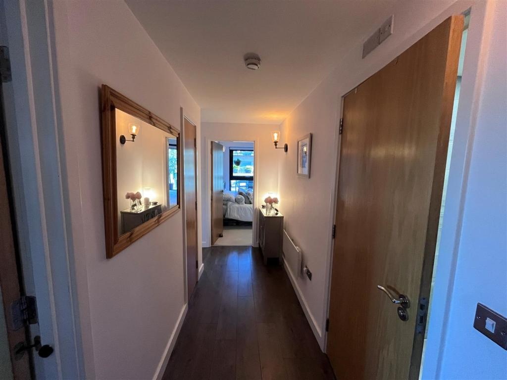 Additional image 8 of 2 Bed Flat, Tempus Tower, M3, N1 7GU