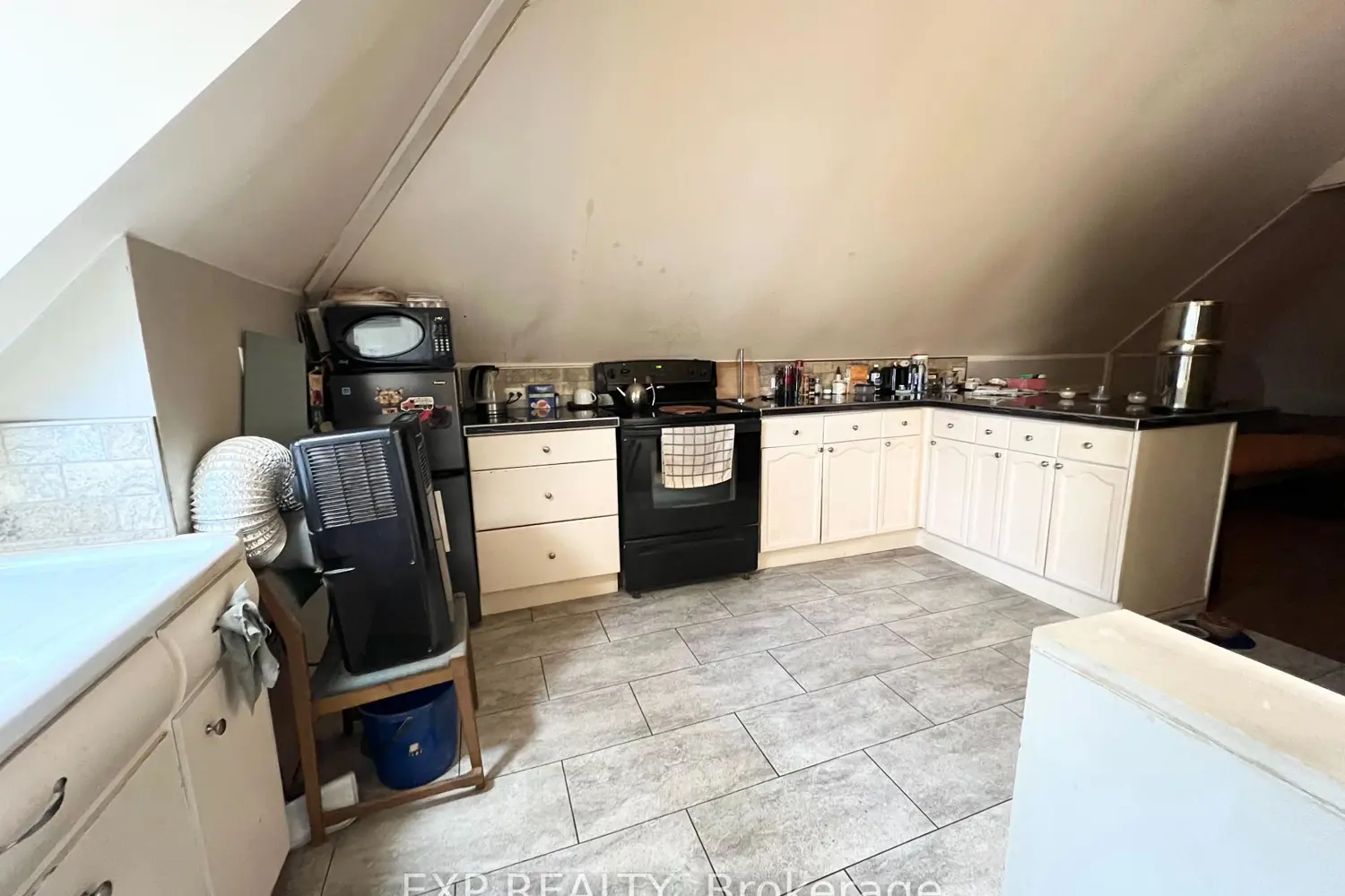 Additional image 12 of 25 Station Street