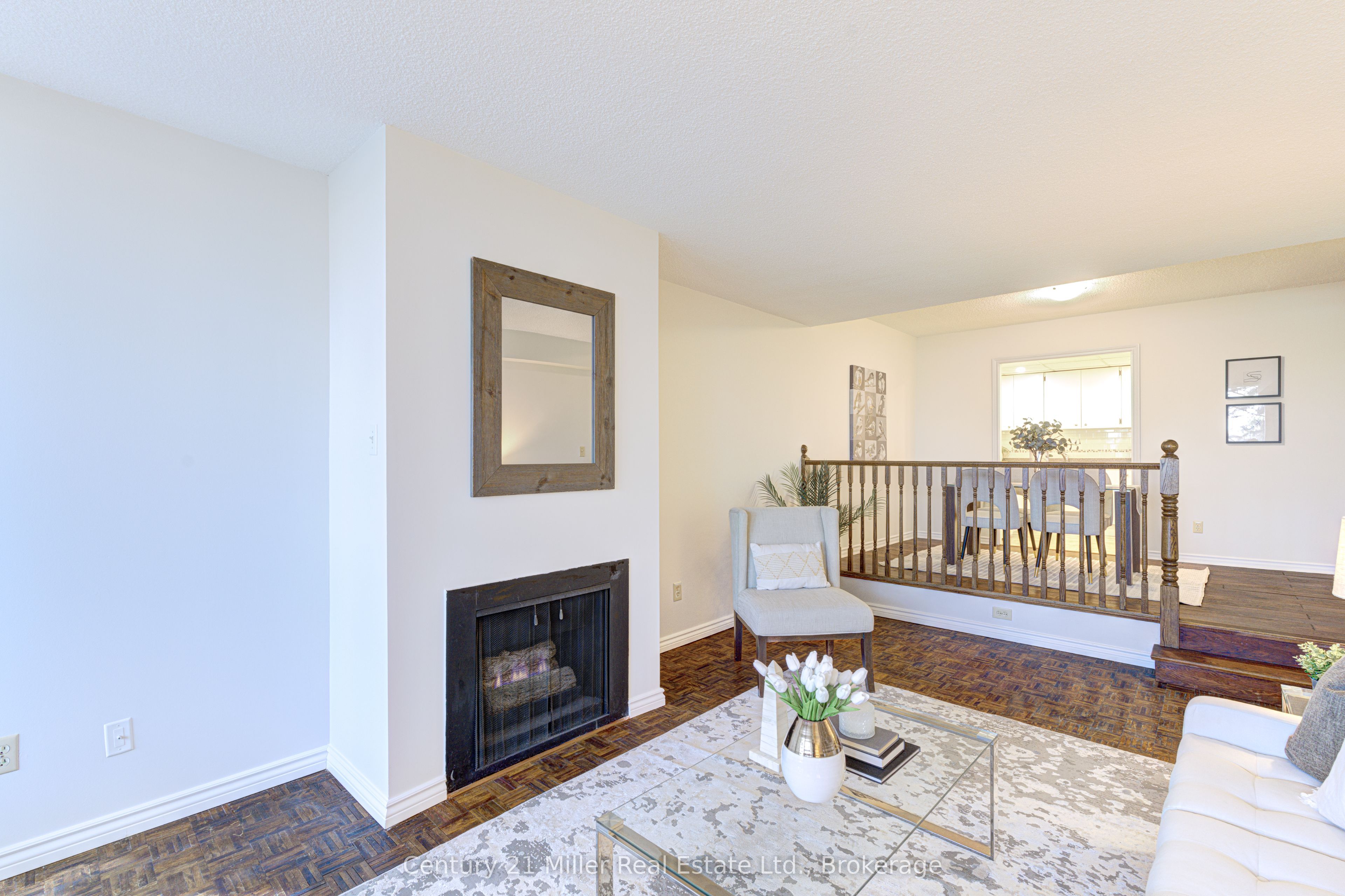 Additional image 5 of 304-20 Speers Road, Oakville, ON, L6K 3R5