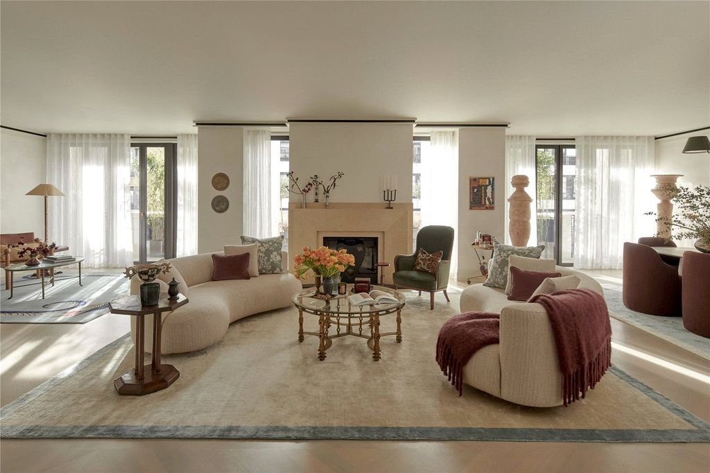 4 bed flat for sale60 Curzon, 60 Curzon Street, Maayfair, London W1J