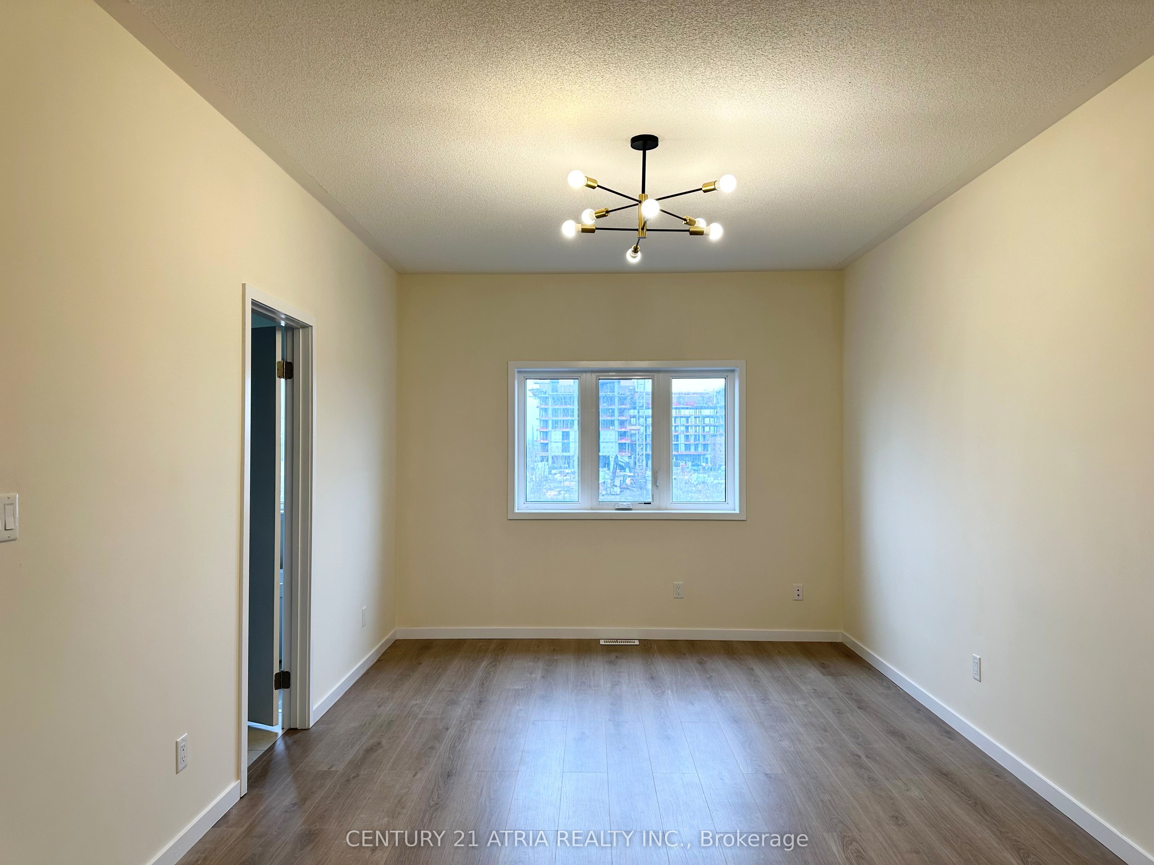 Additional image 2 of 368 Elyse Court, Aurora, ON, L4G 2C9