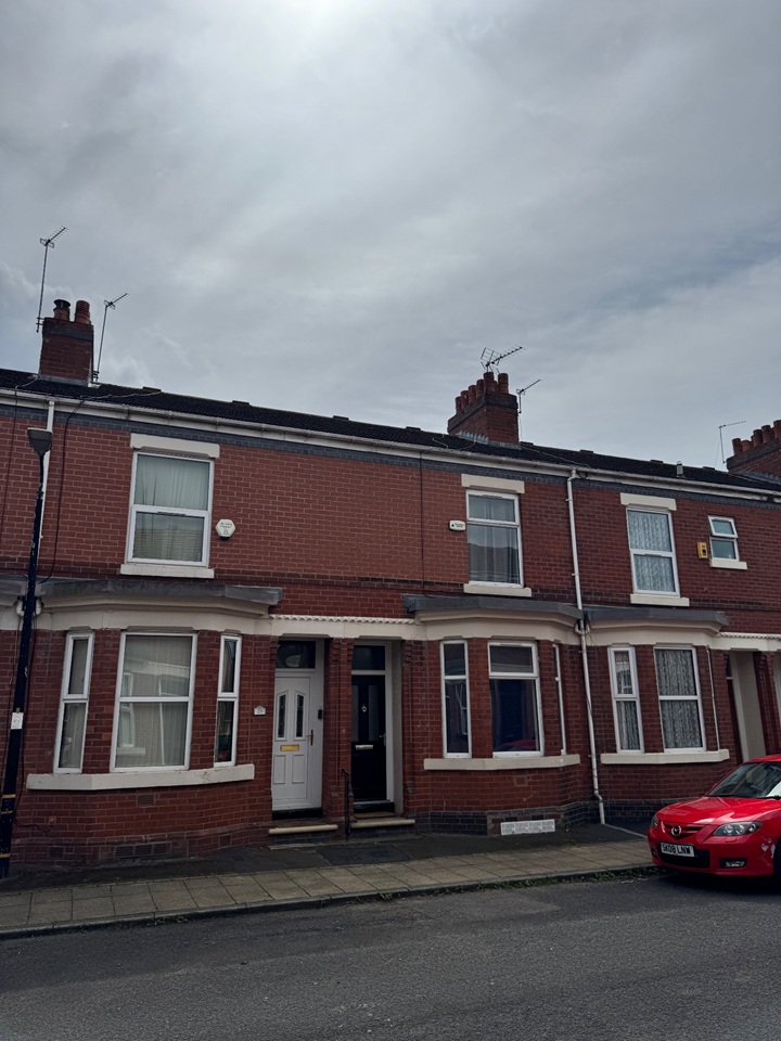 2 Bed Terraced House, Howarth Street, M16, N1 7GU