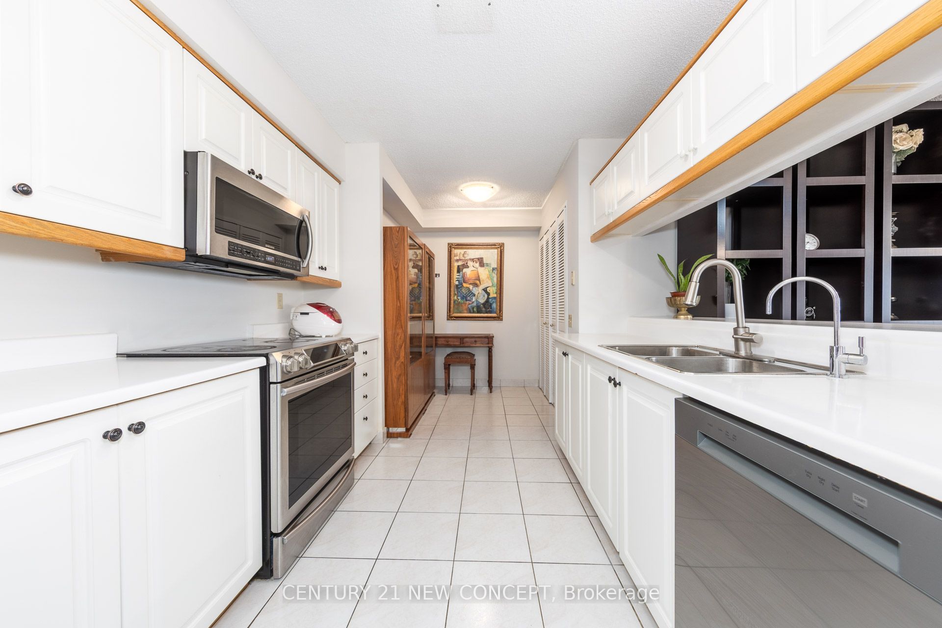 Additional image 3 of 2601-100 Upper Madison Avenue, Toronto, ON, M2N 6M4