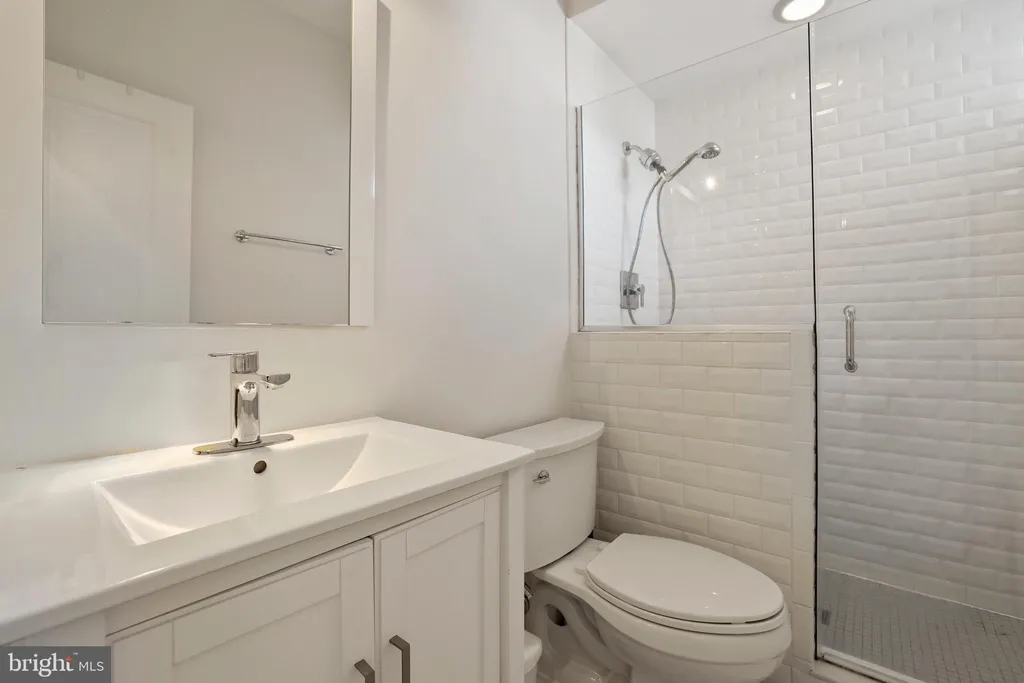 Additional image 10 of 1423 Meridian Place NW Unit 1, Washington, DC 20010