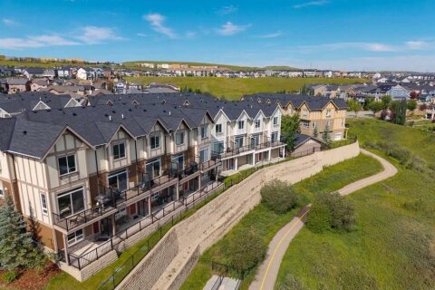 Additional image 8 of 61 Sherwood Lane NW, Calgary, AB, T3R0V3