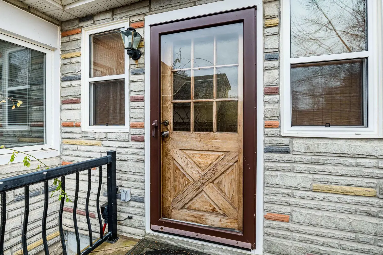 Additional image 6 of 64 Eaglewood Boulevard