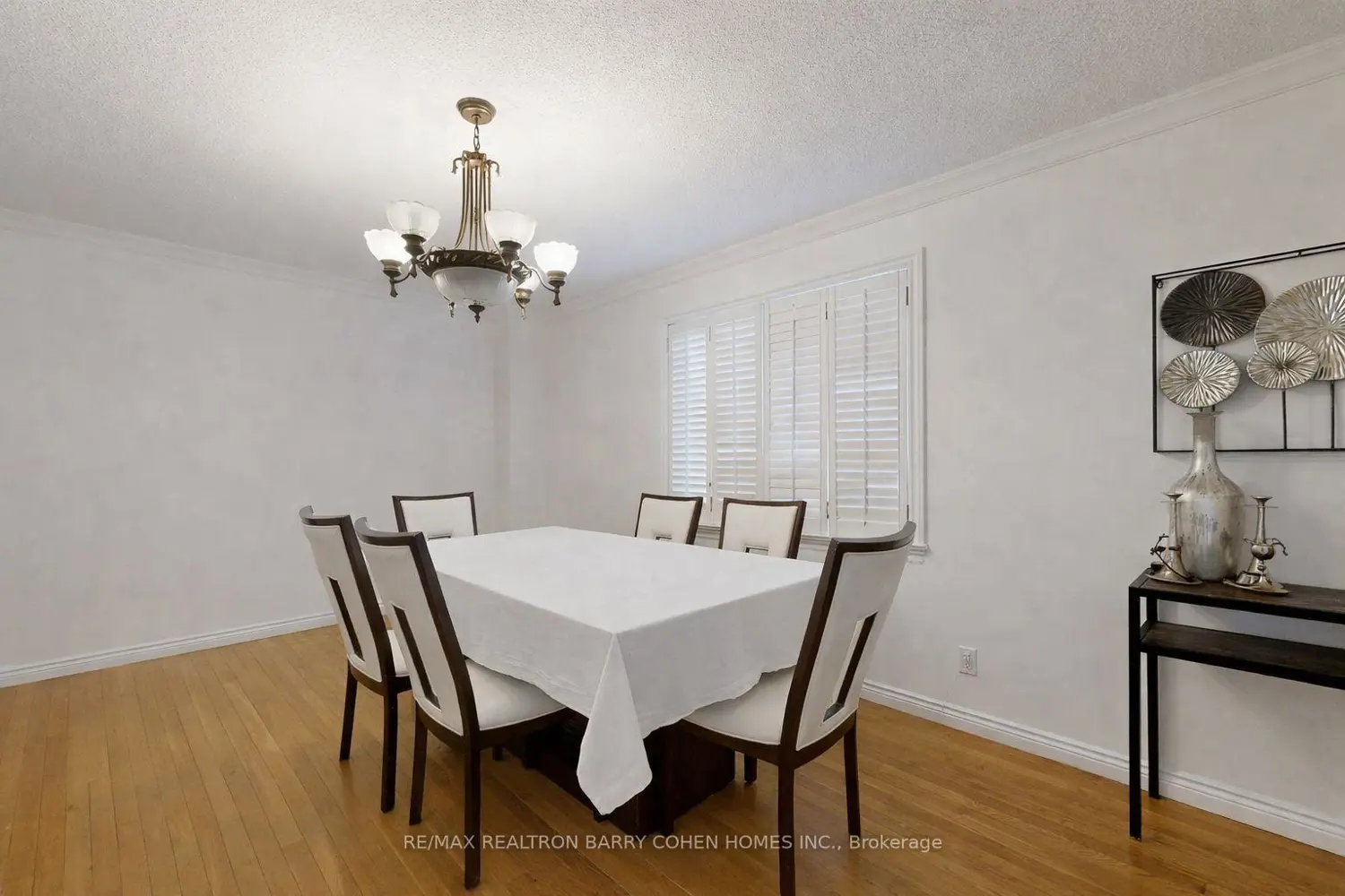 195 Rumble Avenue photo 2