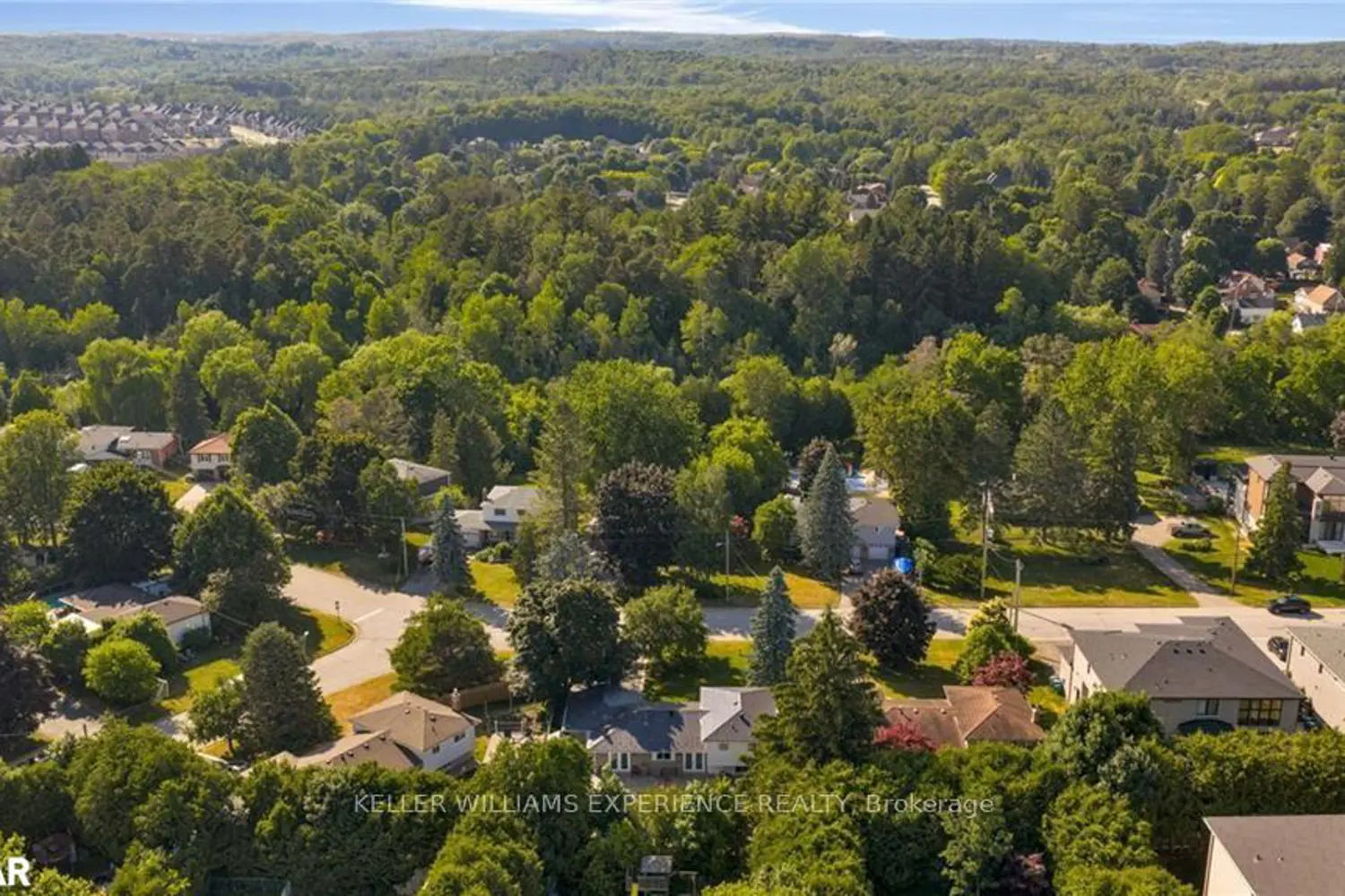 Additional image 20 of 28 Larry Street