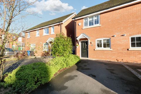 Primary image of Kennedy Road, Salford M5