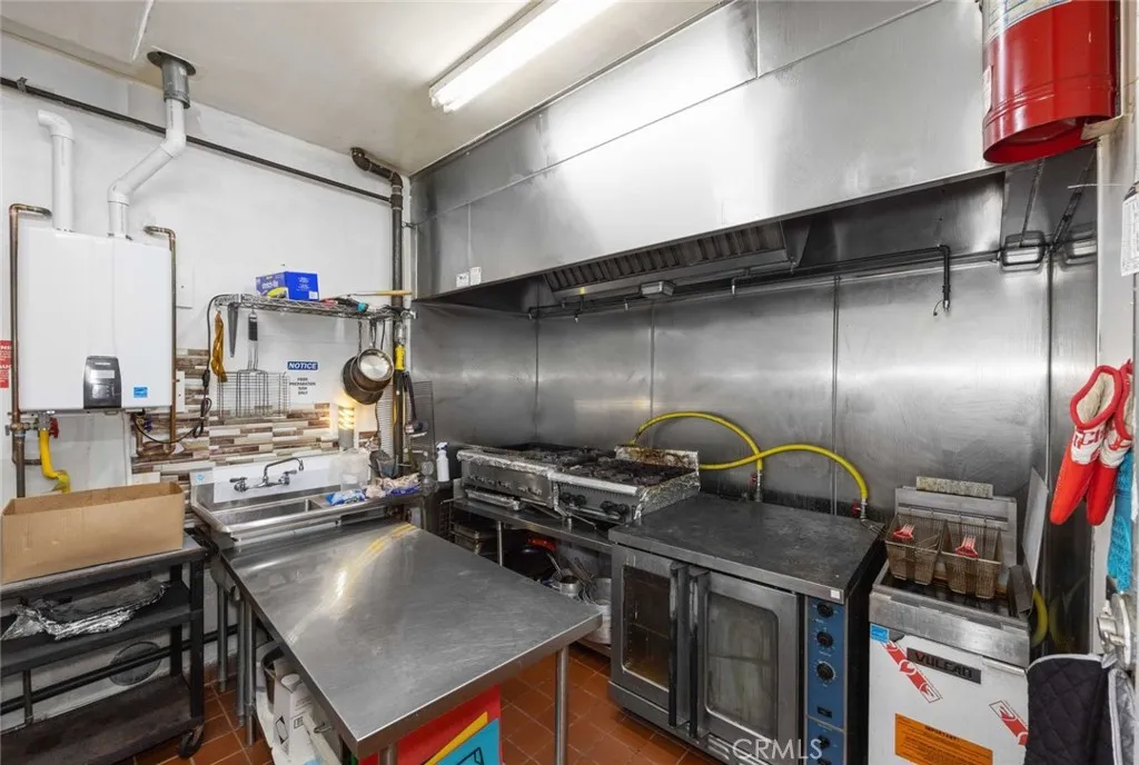 Additional image 21 of 6023 Reseda Boulevard, Tarzana, CA 91356