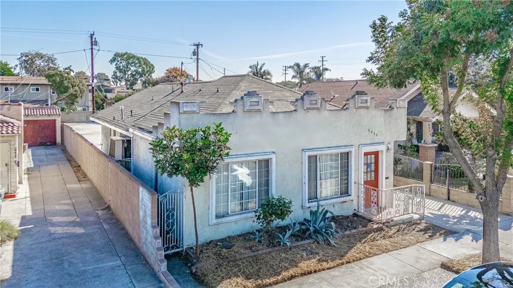 Additional image 3 of 8464 California Avenue, South Gate, CA 90280