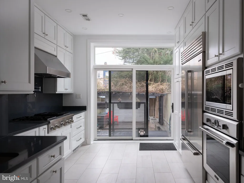 Additional image 5 of 1624 Swann Street NW, Washington, DC 20009