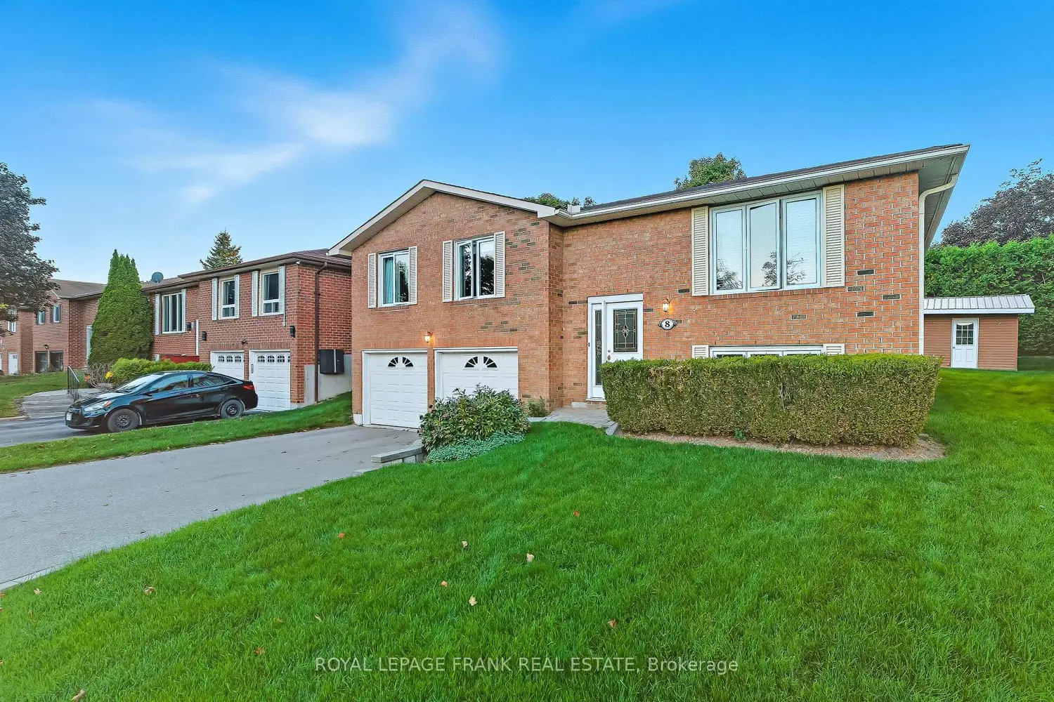 8 Ridgeview Drive photo 2
