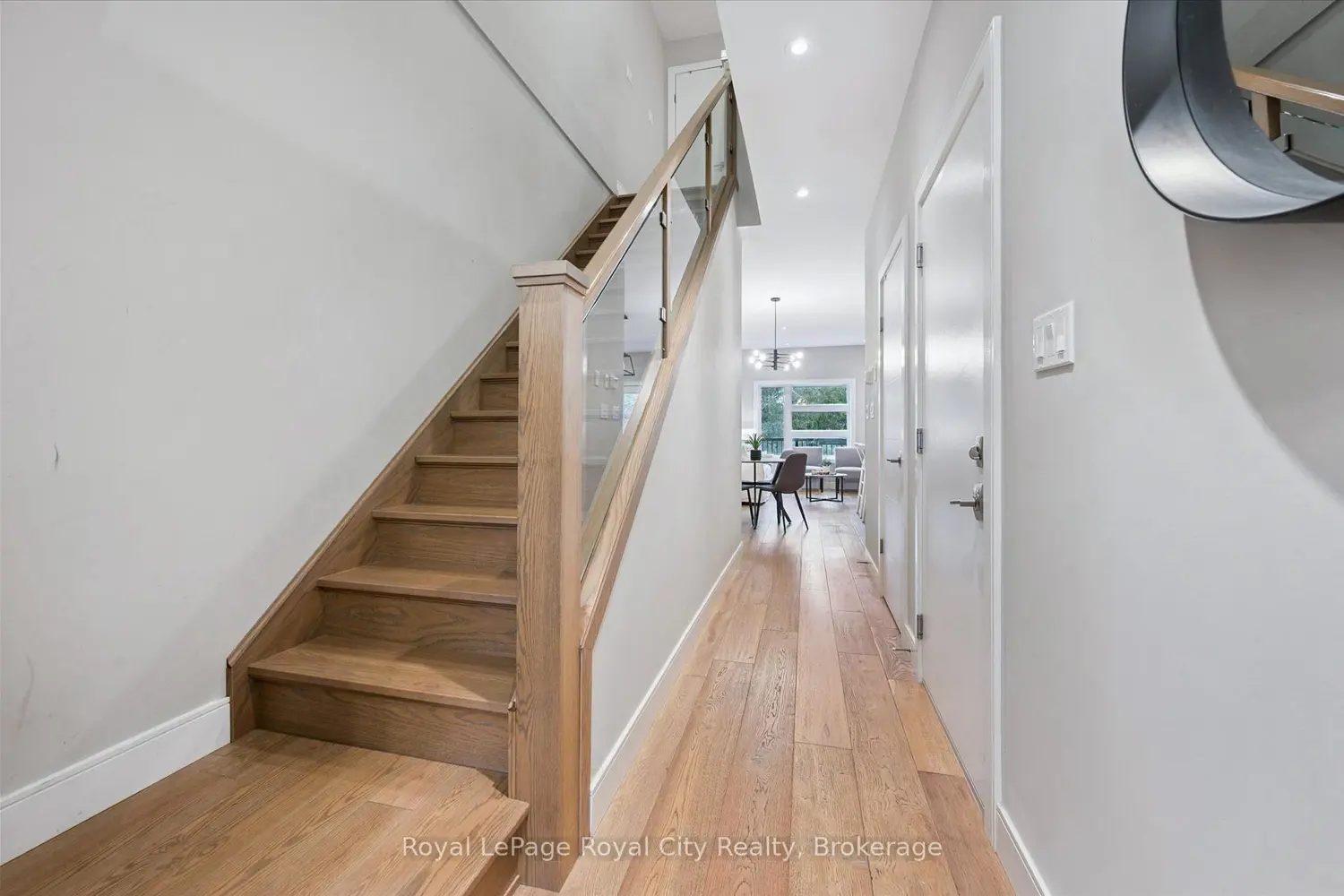 60 Arkell Road 83 photo 5