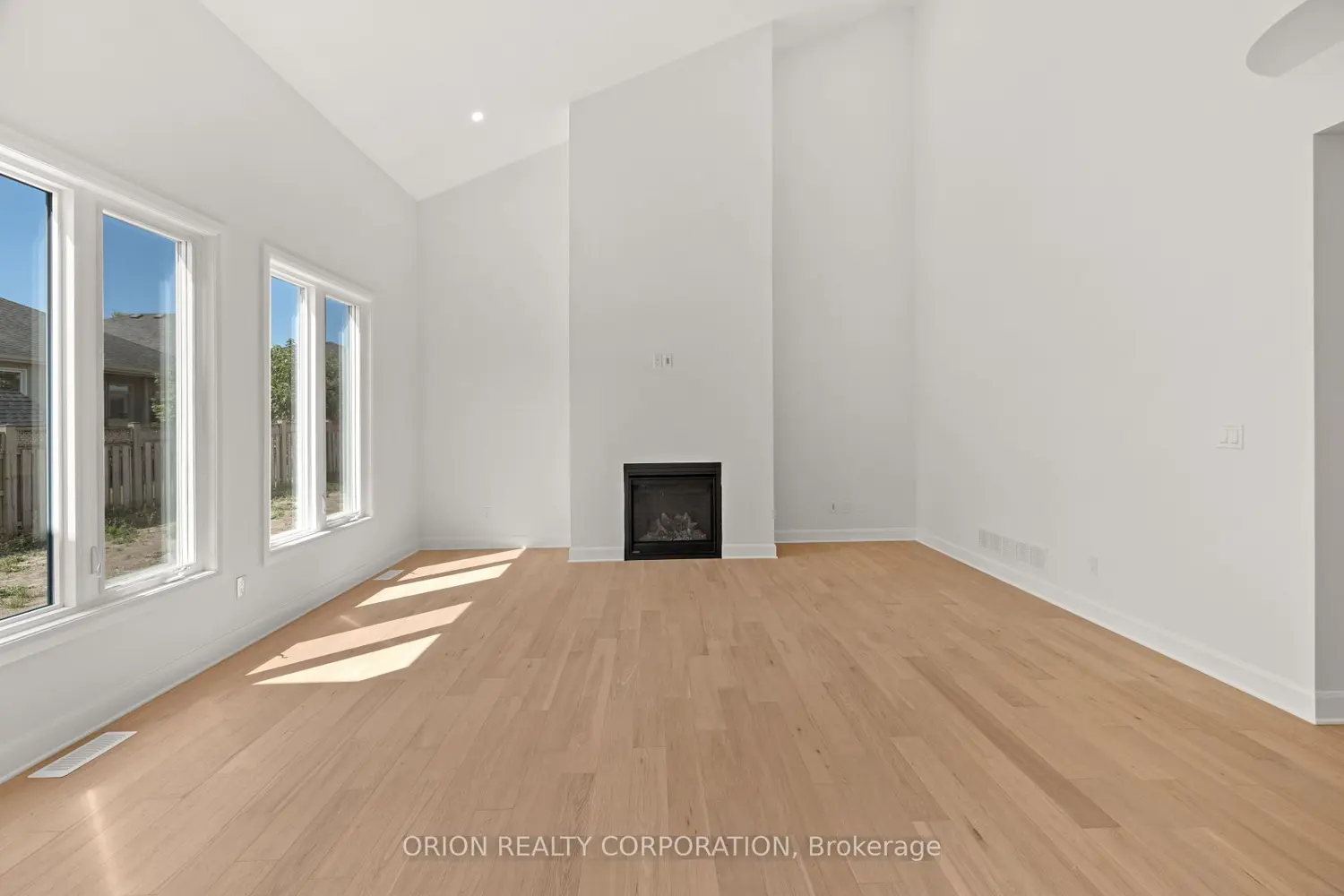 Additional image 5 of 929 Goodwin Drive