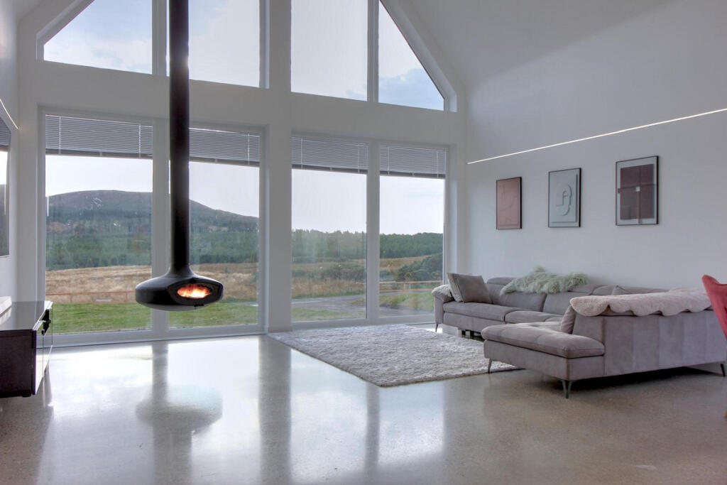 Additional image 5 of Inverkindling, Keith, AB45