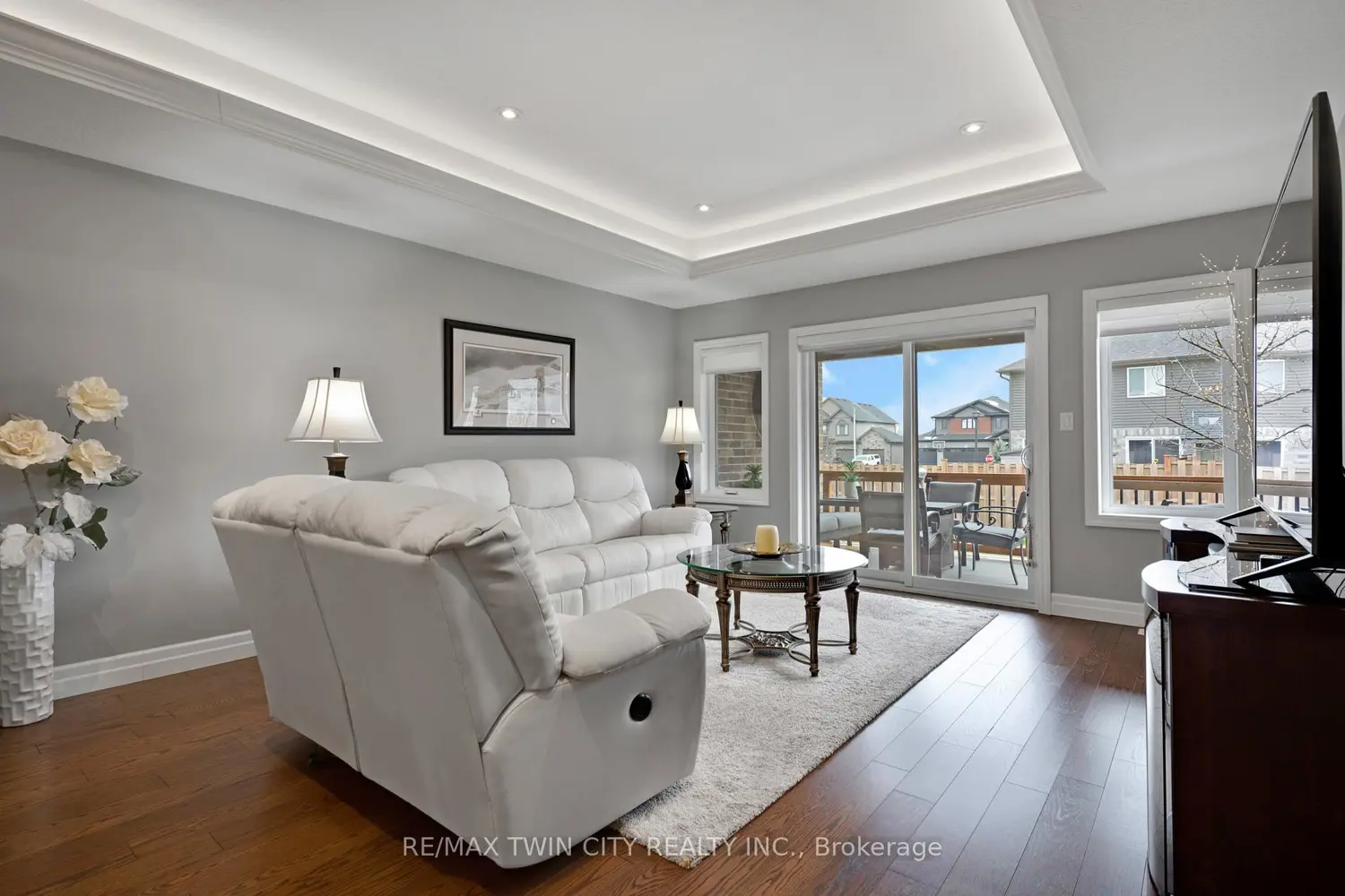 Additional image 9 of 53 Roth Street 36