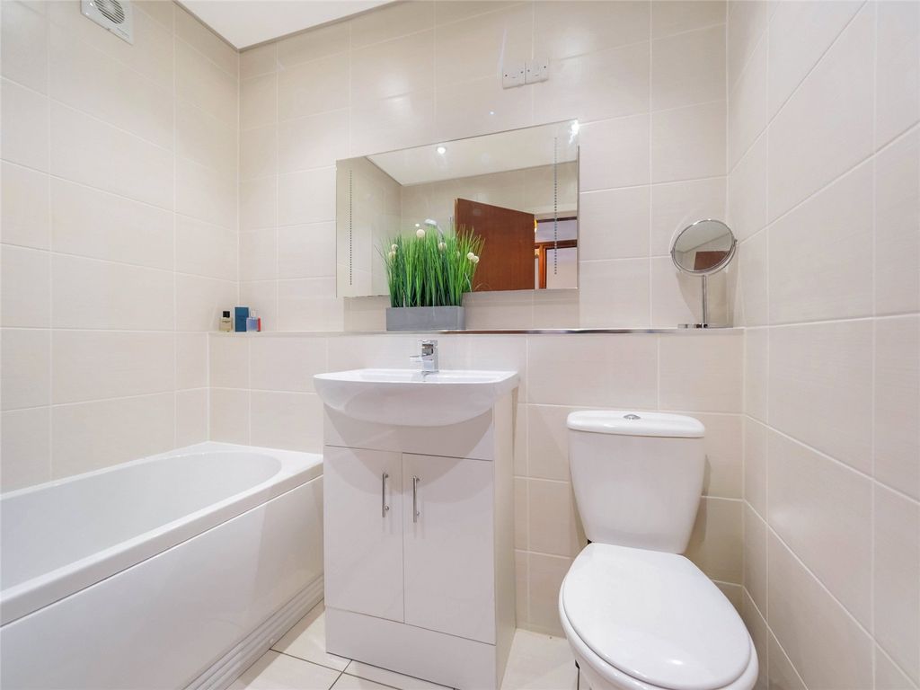 Additional image 13 of 1 bed flat for saleKelburn Court, Largs, North Ayrshire KA30