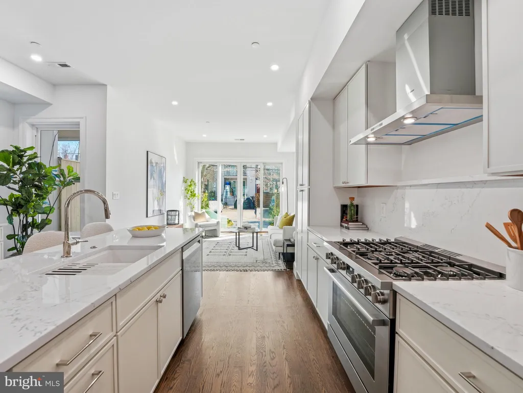 Additional image 16 of 1109 4th Street NE, Washington, DC 20002