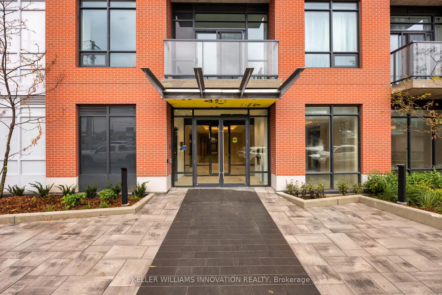 Additional image 9 of 1010 Dundas Street 524