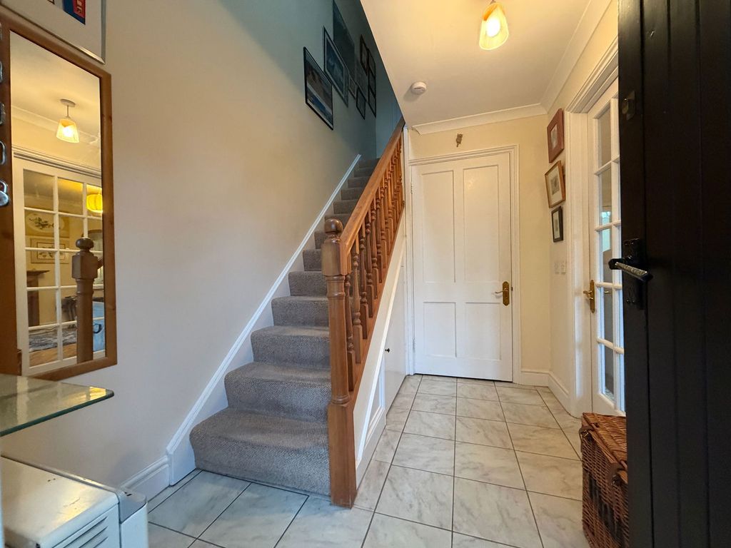 Additional image 5 of 2 bed flat for saleBerrow Court, Upton Upon Severn, Worcestershire WR8